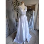 Hófehér, szatén esküvői ruha